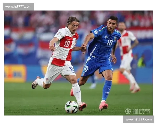 迪洛伦佐：我没假摔！点球争议背后的判罚罗生门