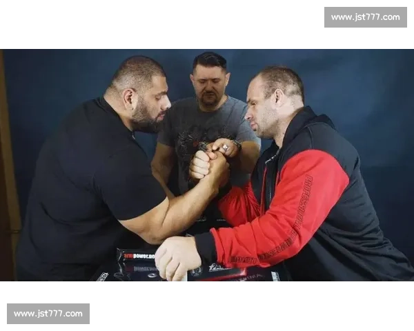 丹尼斯对决德文巅峰之战揭示篮球力量与智慧的终极碰撞新时代赛场传奇