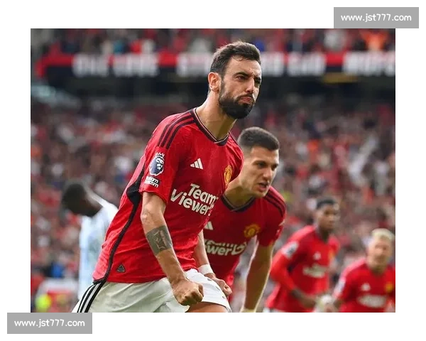 AC米兰与曼联激战欧洲赛场 历史对决再掀激情波澜